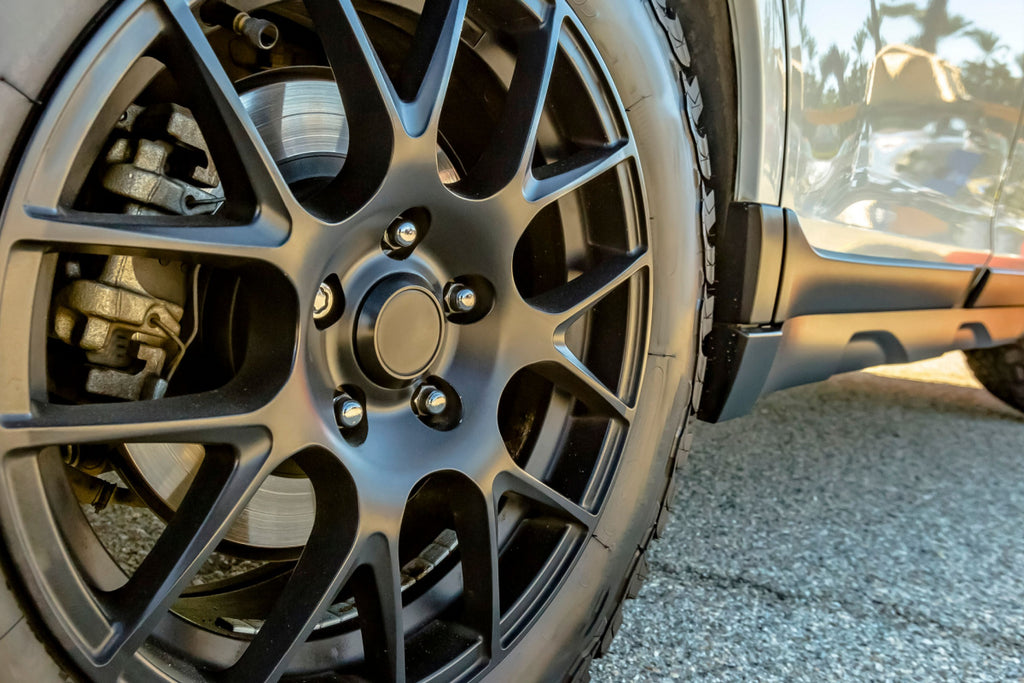5 Reasons To Replace Your Factory Rims With 4PLAY Wheels